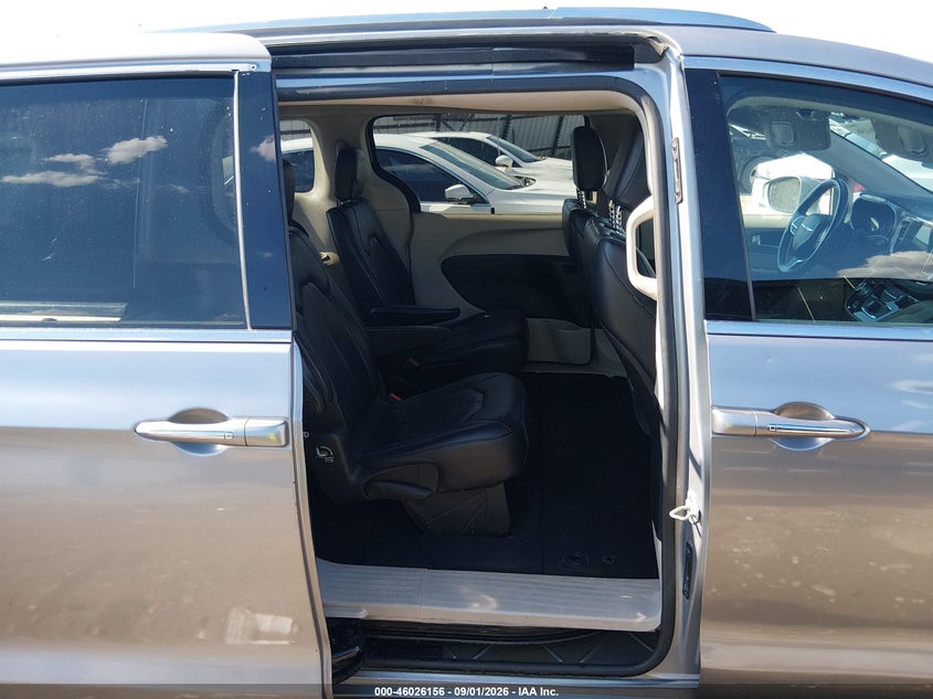 CHRYSLER PACIFICA - zdjęcie 8