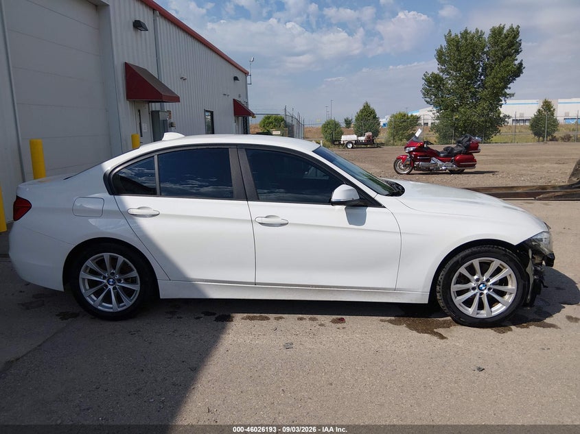 BMW 320I - zdjęcie 13