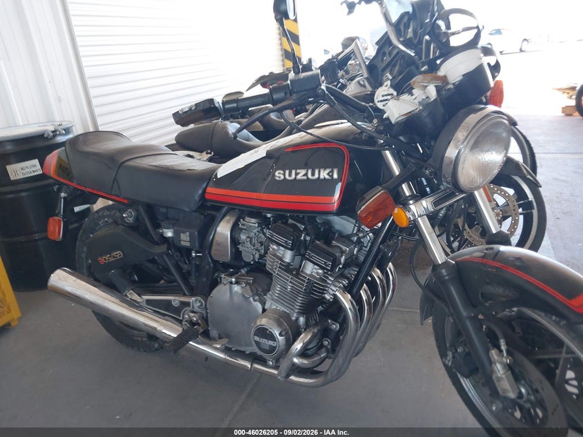 1982 SUZUKI GS 750 E 4