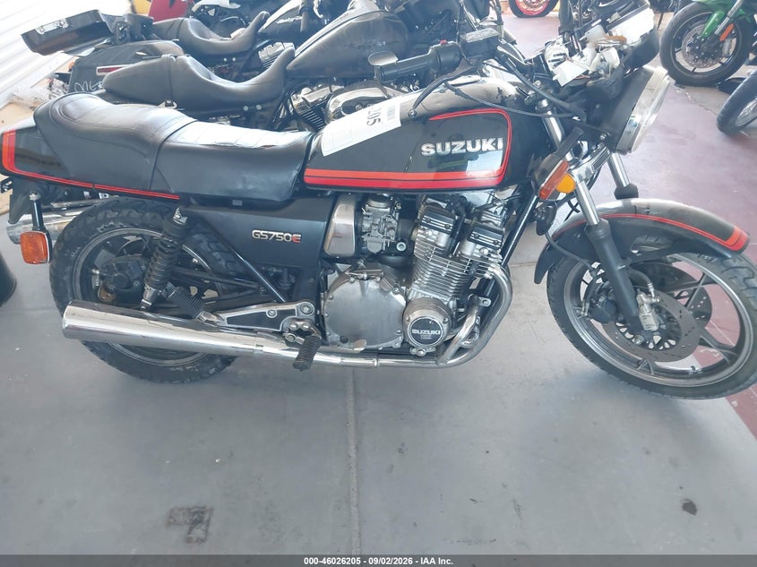 1982 SUZUKI GS 750 E 4