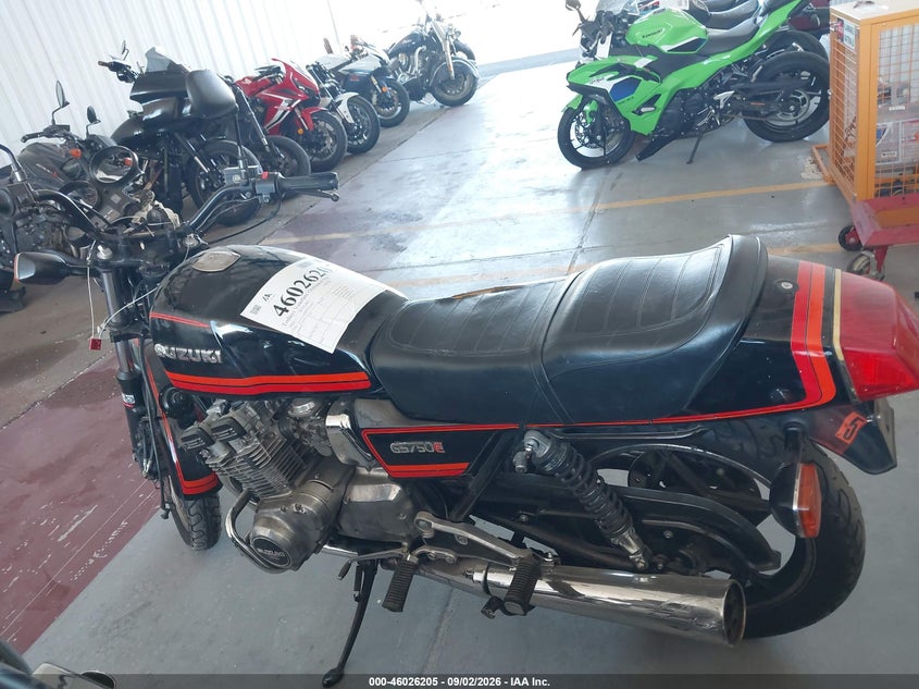 1982 SUZUKI GS 750 E 4