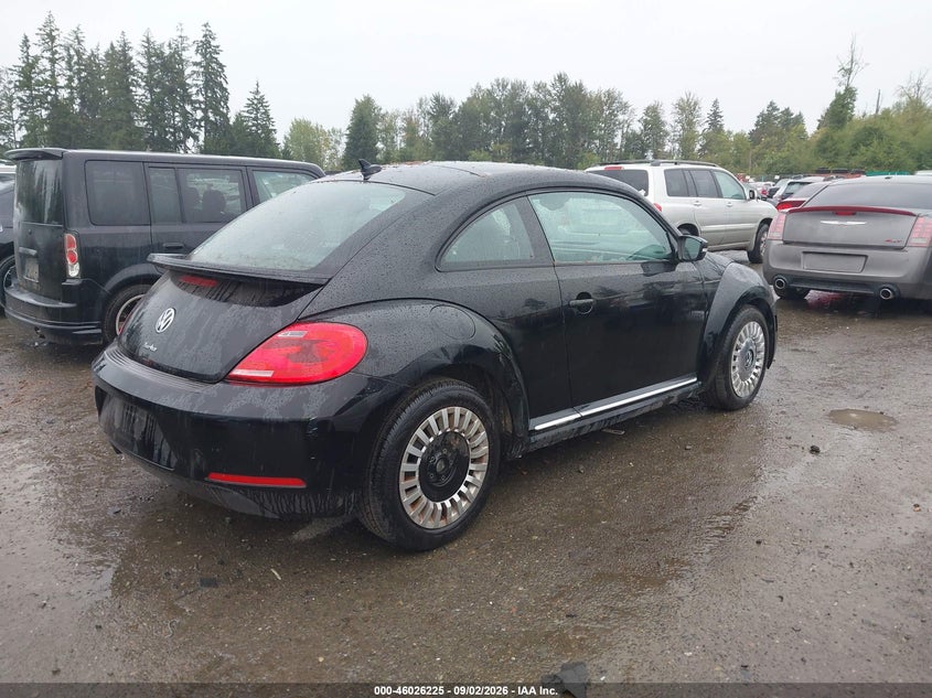 2016 VOLKSWAGEN BEETLE auction photo 4
