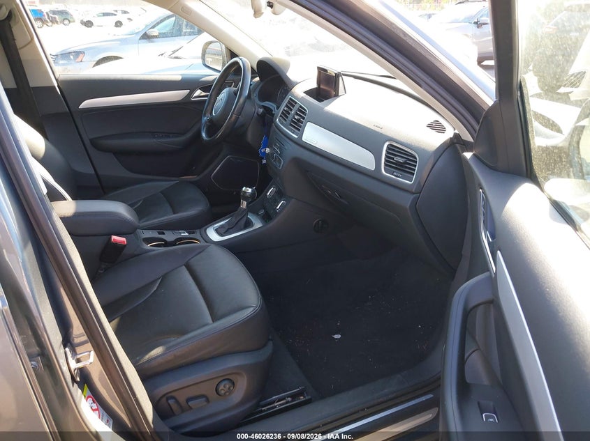 2015 AUDI Q3 auction photo 5