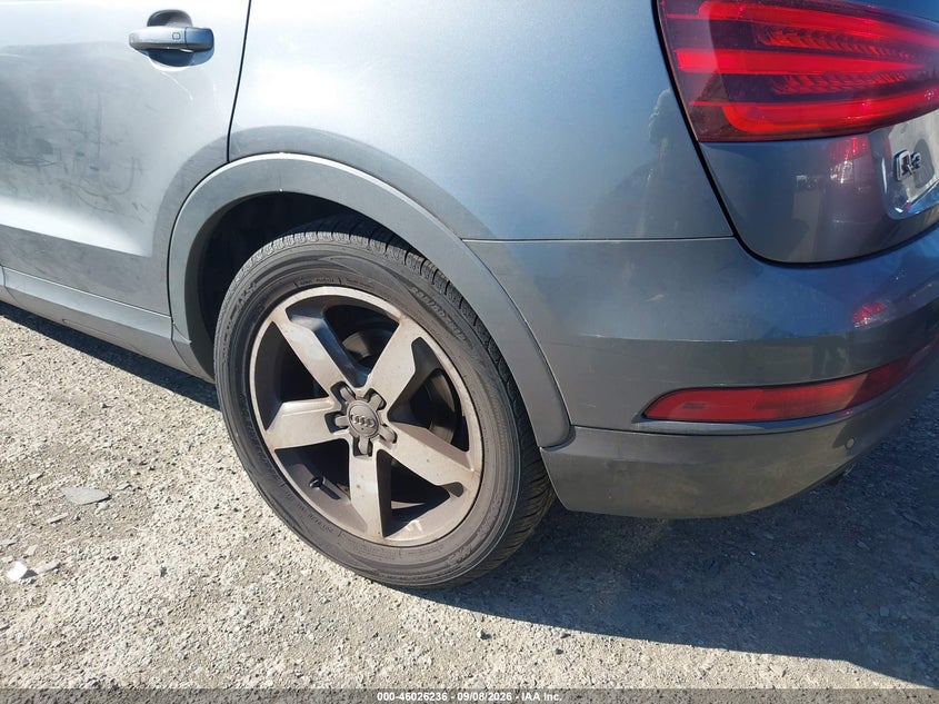 2015 AUDI Q3 auction photo 6