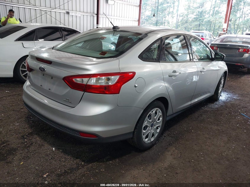 2012 FORD FOCUS auction photo 4