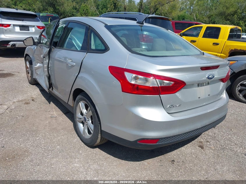 Vin: 1fadp3f2xel347337, lot: 46525646, ford focus se 20143