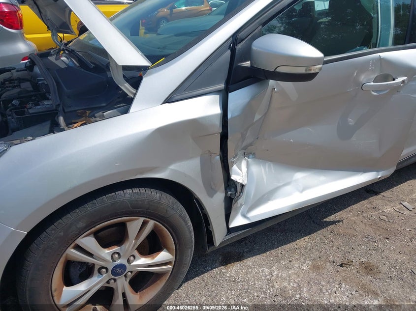 Фото 6 - FORD FOCUS