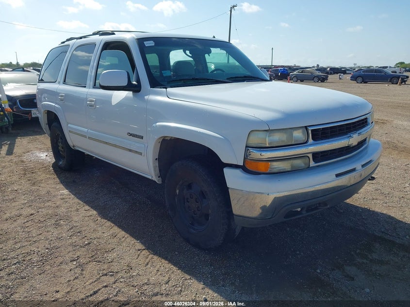 2002 CHEVROLET TAHOE auction photo 1