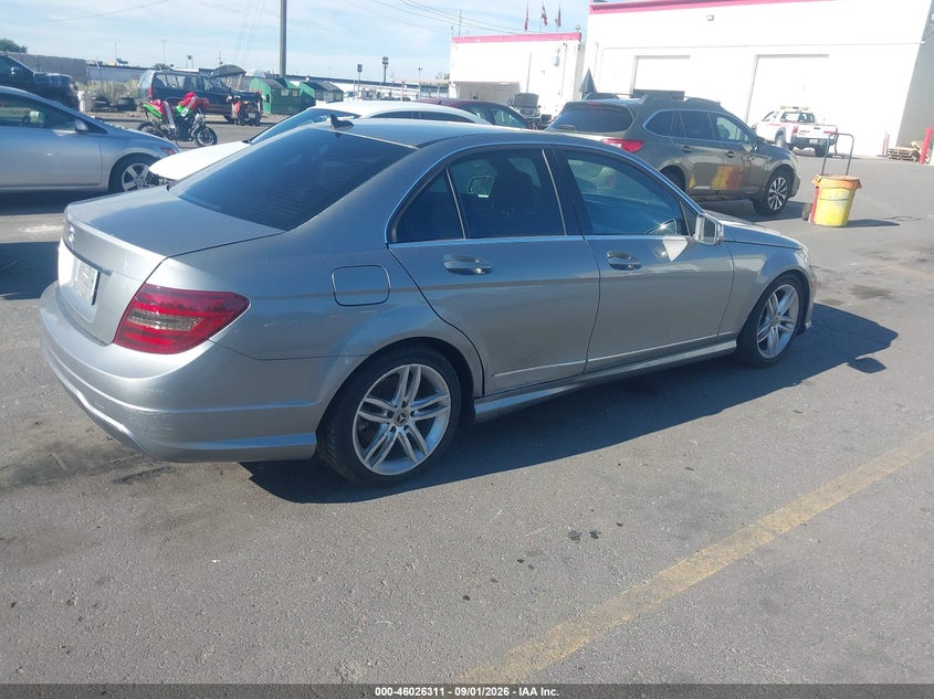 2013 MERCEDES-BENZ C 250 auction photo 4