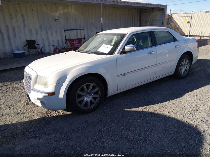 2008 CHRYSLER 300C SEDAN 5.7L V-8 REGULAR , 340HP