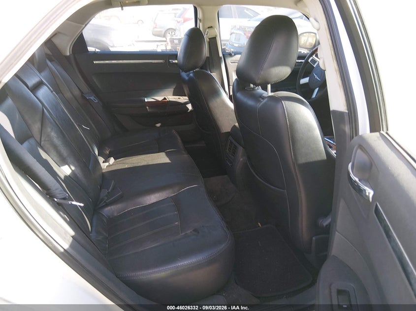 2008 CHRYSLER 300C SEDAN 5.7L V-8 REGULAR , 340HP