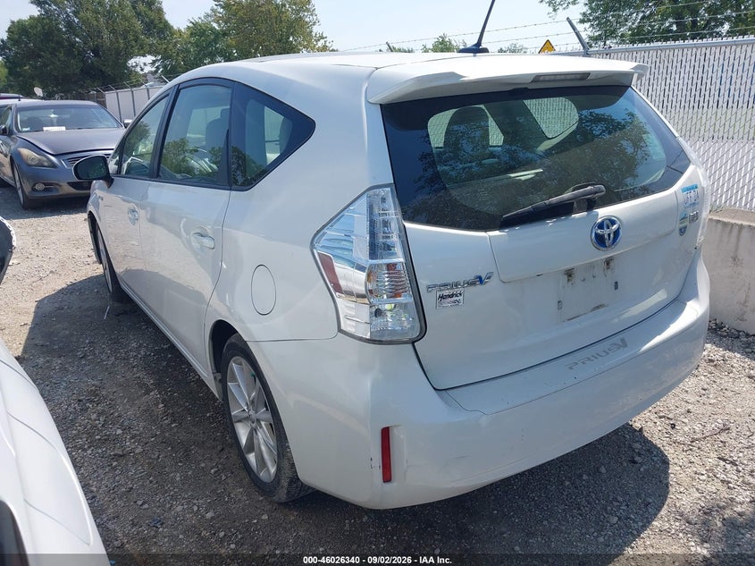 2012 TOYOTA PRIUS V auction photo 3