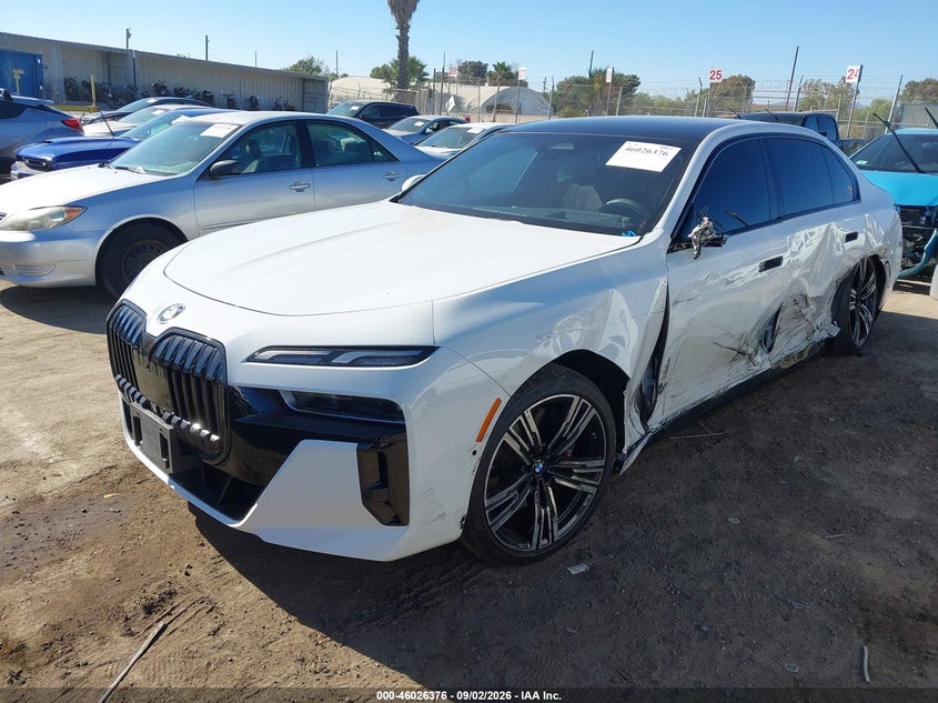 Vin: wby53ej08pcn79190, lot: 46525767, bmw i7 xdrive60 20232