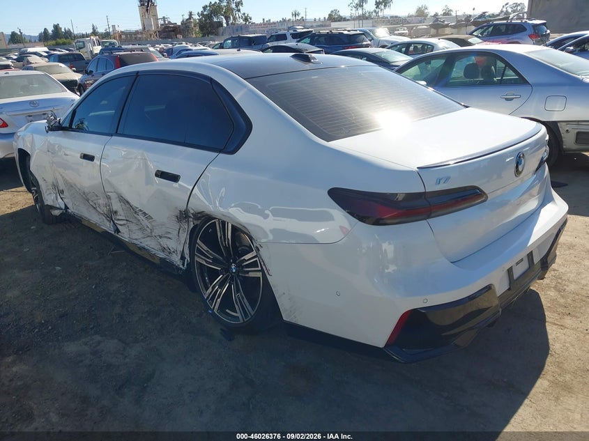 Vin: wby53ej08pcn79190, lot: 46525767, bmw i7 xdrive60 20233