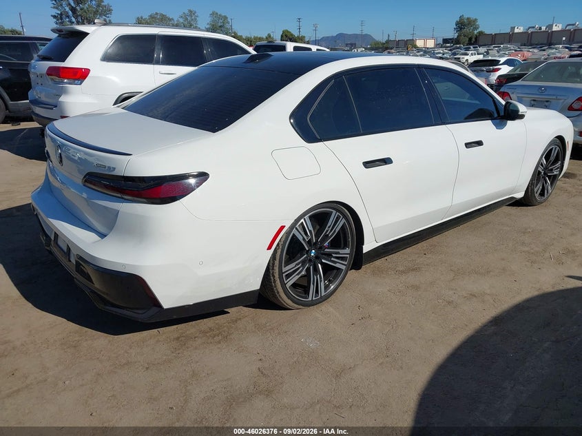 Vin: wby53ej08pcn79190, lot: 46525767, bmw i7 xdrive60 20234