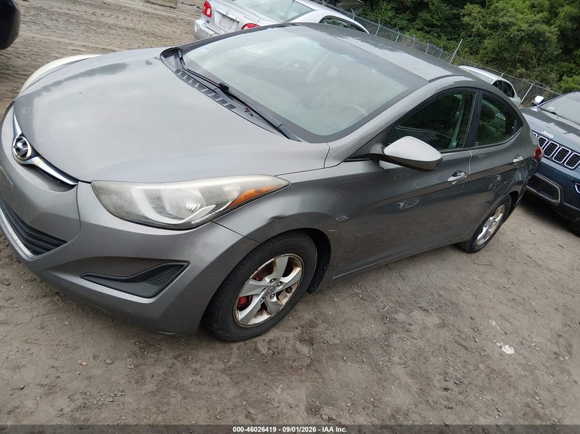 2014 HYUNDAI ELANTRA auction photo 2