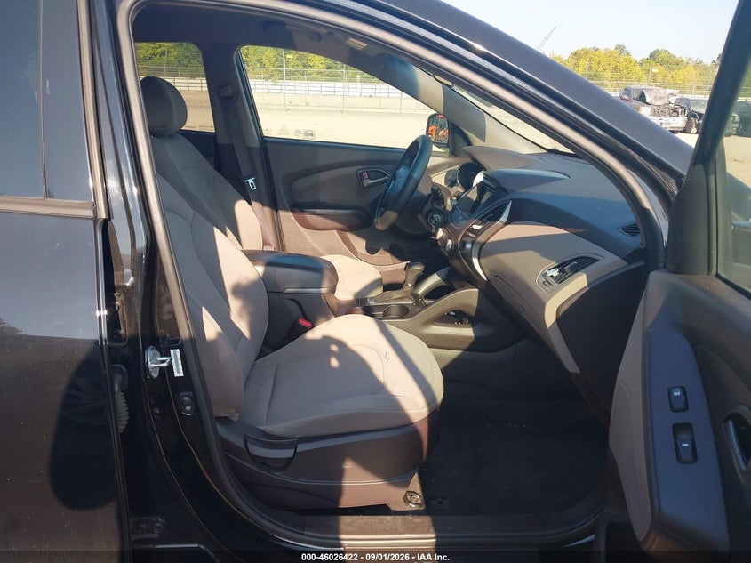 2014 HYUNDAI TUCSON auction photo 5