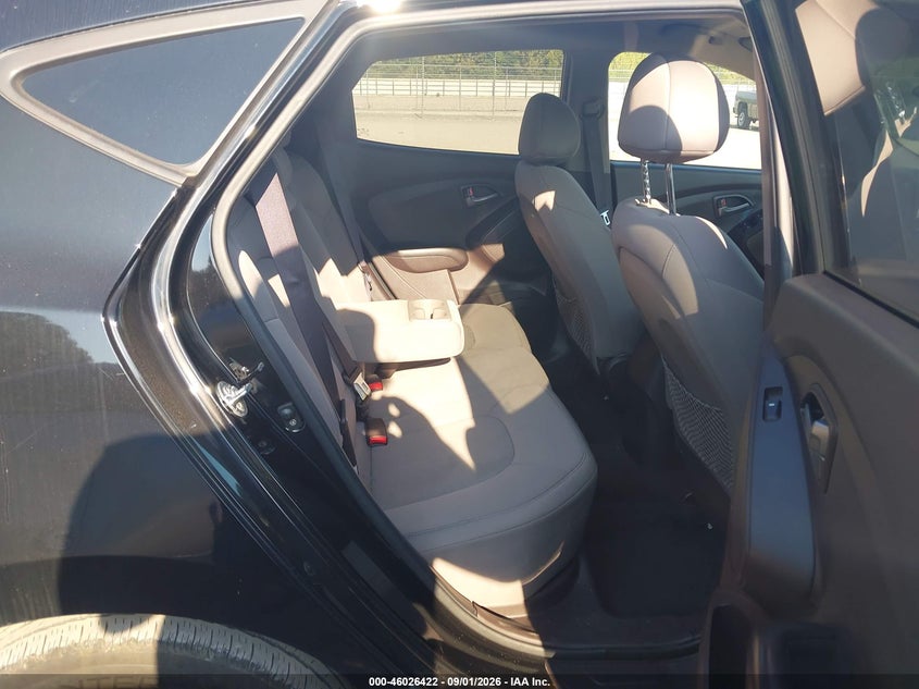 2014 HYUNDAI TUCSON auction photo 8