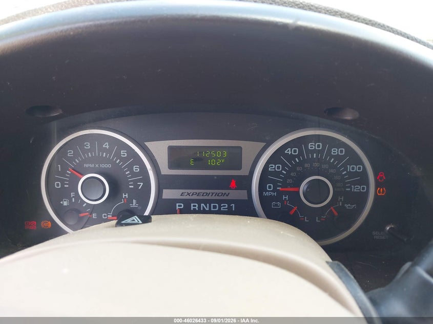 2005 FORD EXPEDITION auction photo 7