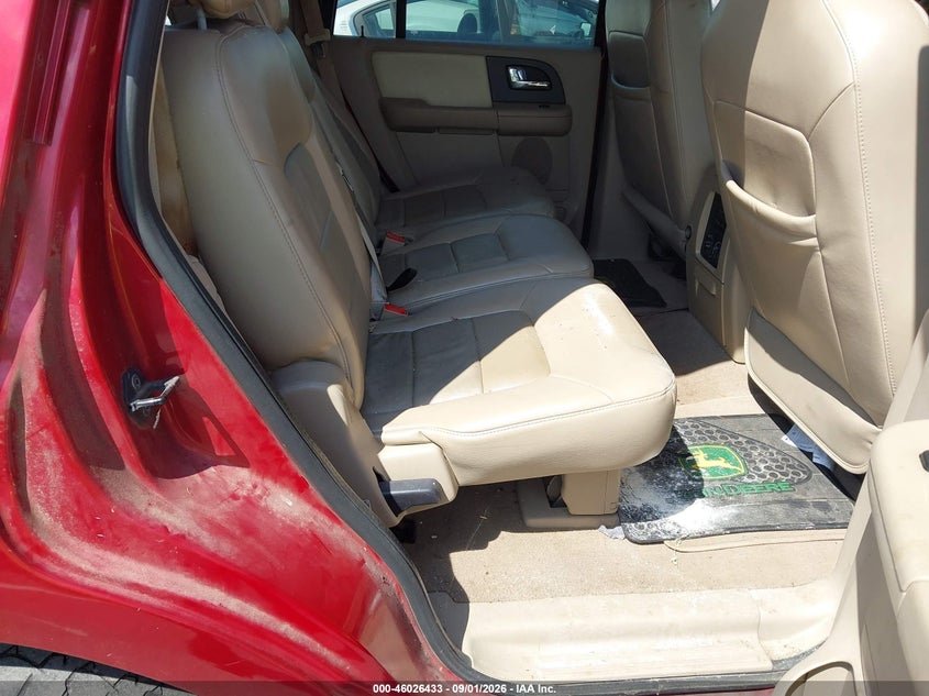 2005 FORD EXPEDITION auction photo 8