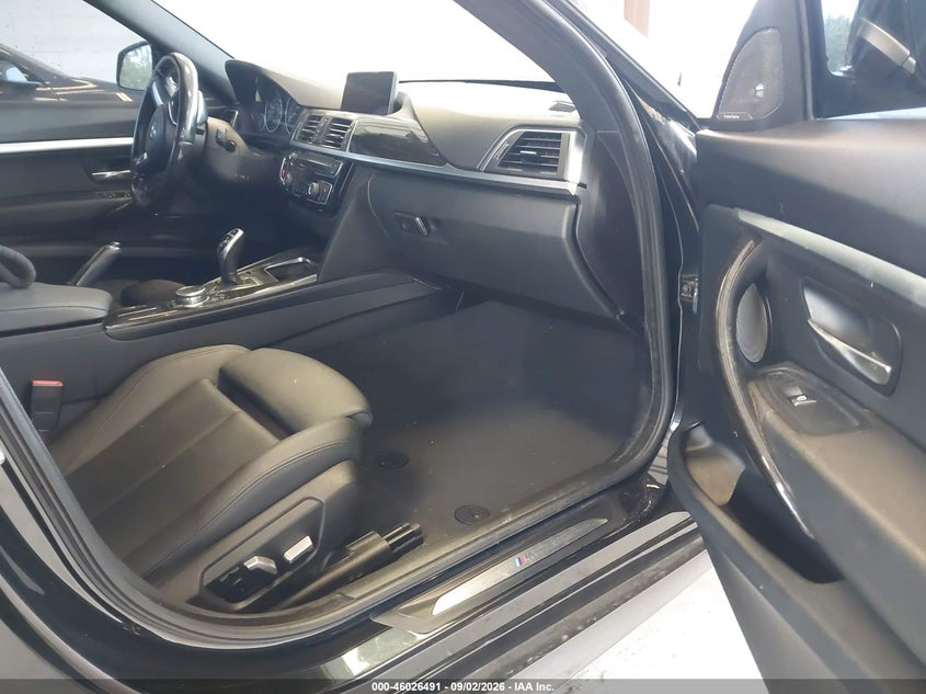 2017 BMW 330I GRAN TURISMO auction photo 5