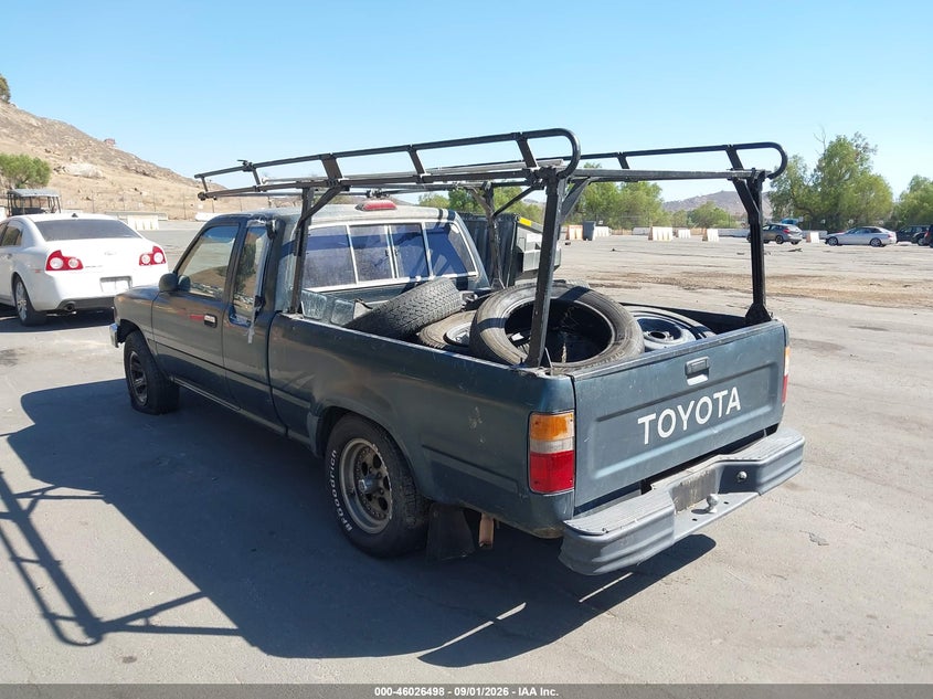 1995 TOYOTA PICKUP auction photo 3