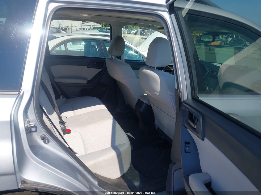 SUBARU FORESTER 2016 VIN JF2SJADC2GH528670