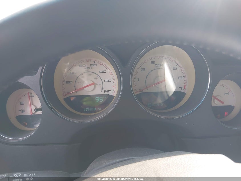2014 DODGE CHALLENGER auction photo 7