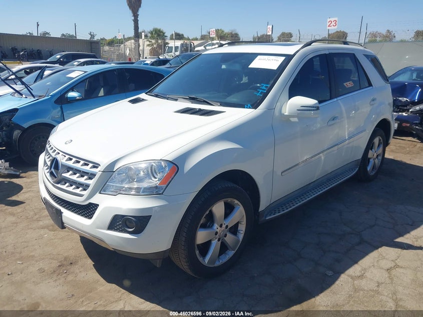 2011 MERCEDES-BENZ ML 350 — zdjęcie 2