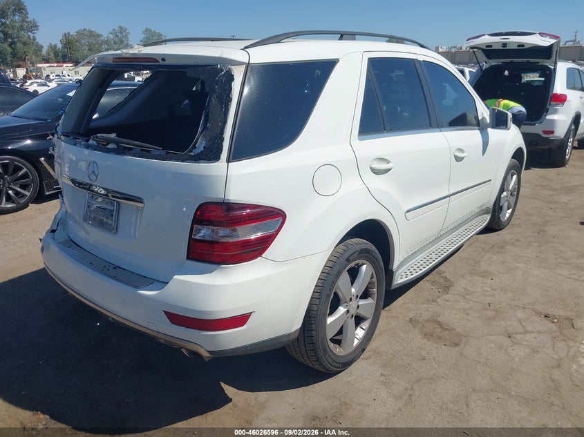 2011 MERCEDES-BENZ ML 350 — zdjęcie 4