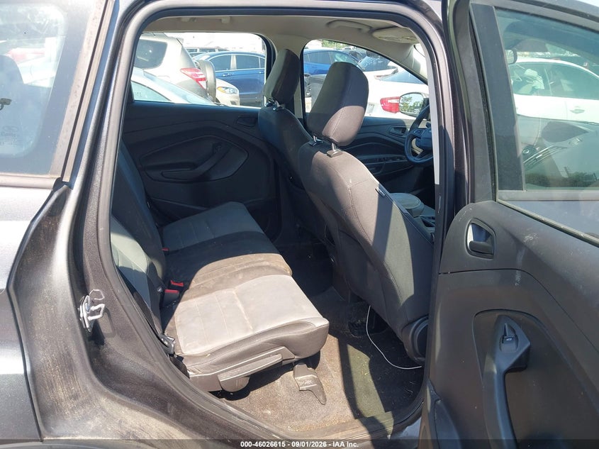 FORD ESCAPE 2018 VIN 1FMCU0F73JUB95216