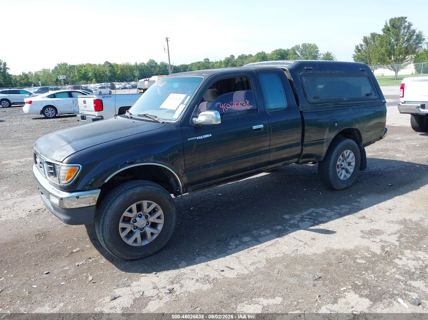 1995 TOYOTA TACOMA auction photo 2