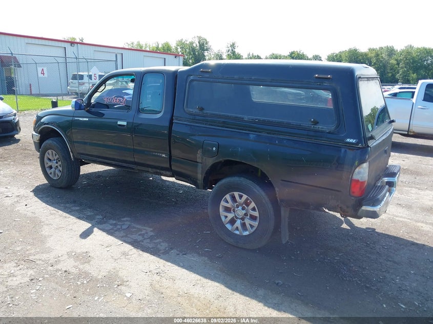 1995 TOYOTA TACOMA auction photo 3