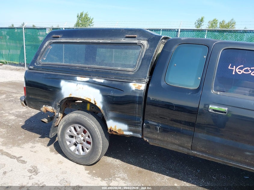 1995 TOYOTA TACOMA auction photo 6