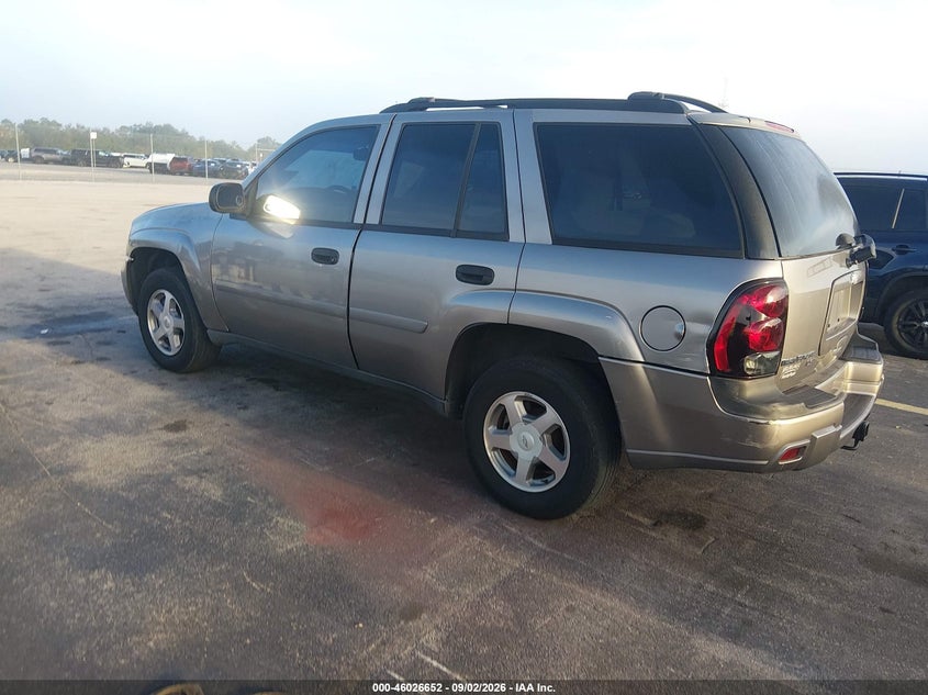 CHEVROLET TRAILBLAZER 2007 VIN 1GNDS13S072112074