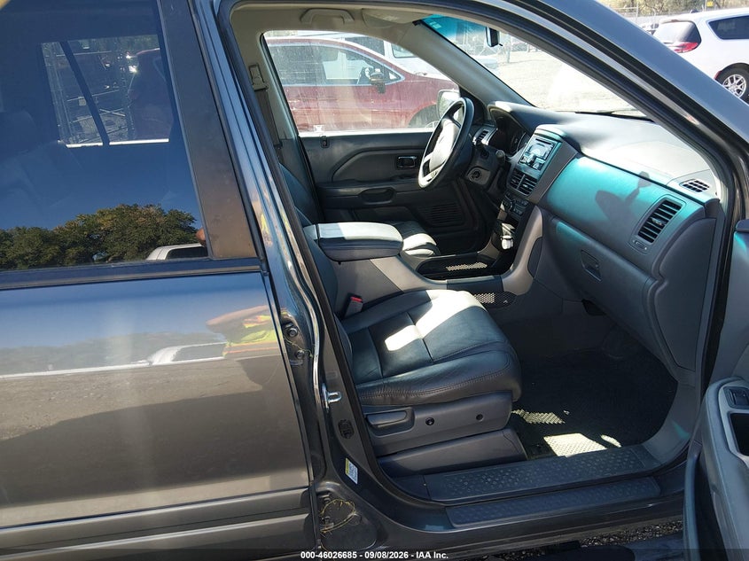HONDA PILOT 2007 VIN 2HKYF18427H540042