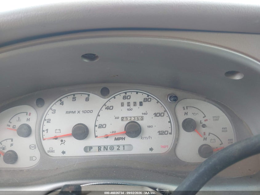 2002 FORD EXPLORER SPORT TRAC auction photo 7