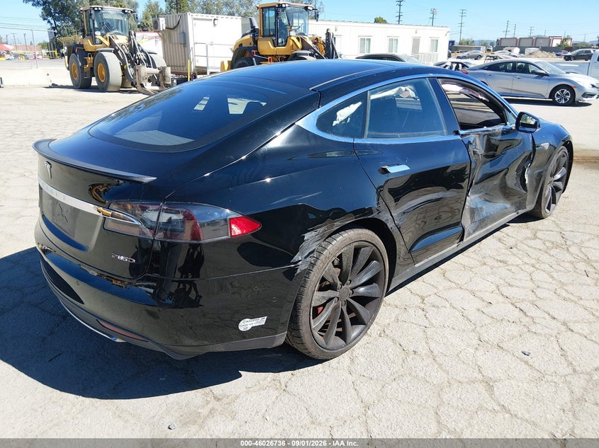 Vin: 5yjsa1h28efp64284, lot: 46526127, tesla model s p85d 20144