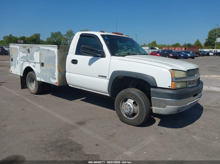 2004 CHEVROLET SILVERADO 3500 CHASSIS auction photo 1