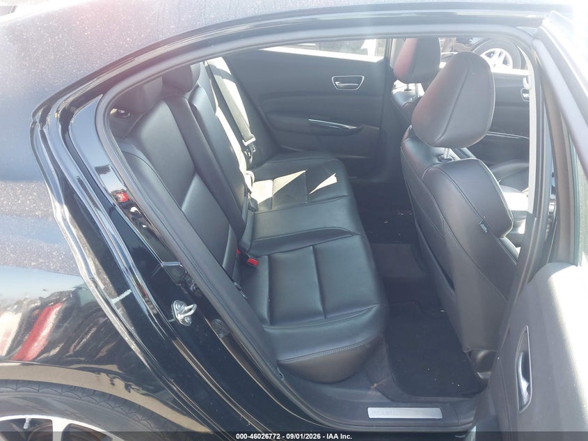 2019 ACURA TLX auction photo 8