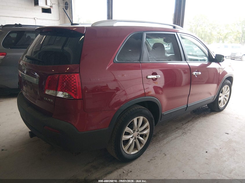 2011 KIA SORENTO auction photo 4