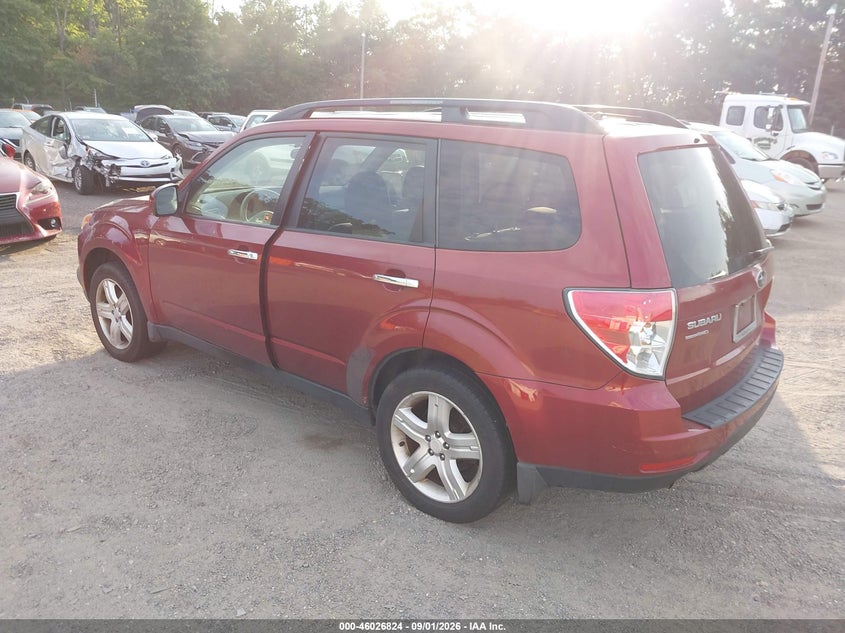 2010 SUBARU FORESTER auction photo 3