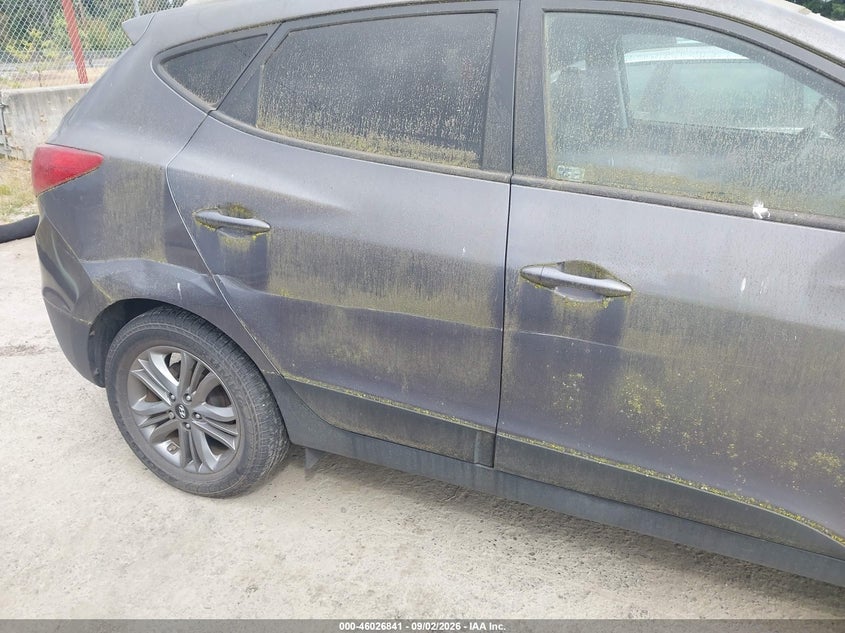 2015 HYUNDAI TUCSON auction photo 6
