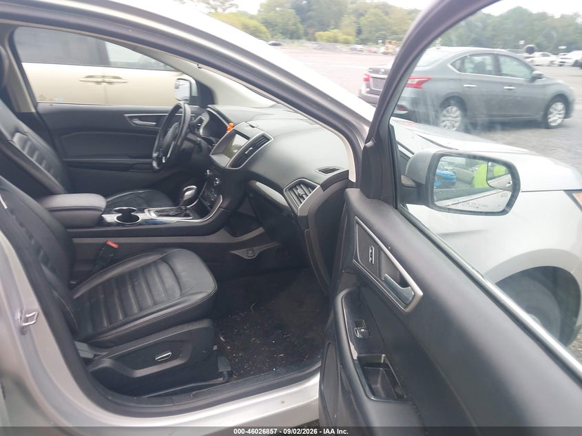 2017 FORD EDGE auction photo 5