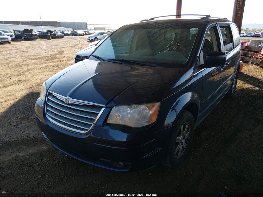 2008 CHRYSLER TOWN & COUNTRY auction photo 6