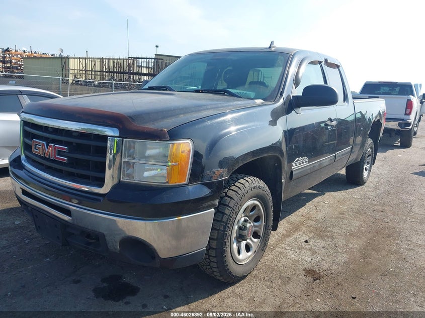 2011 GMC SIERRA 1500 auction photo 2