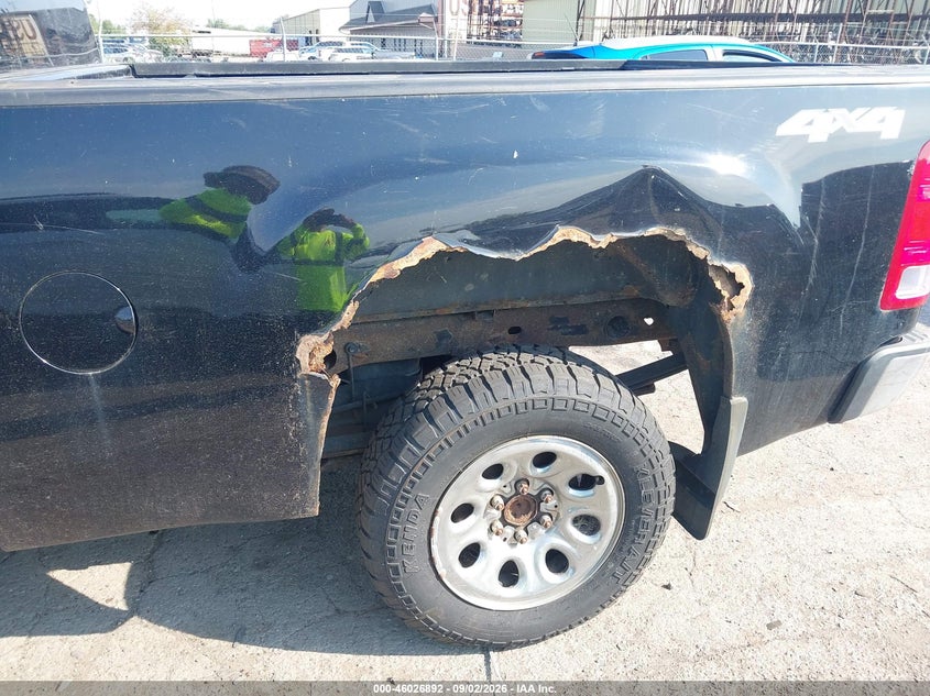 2011 GMC SIERRA 1500 auction photo 6