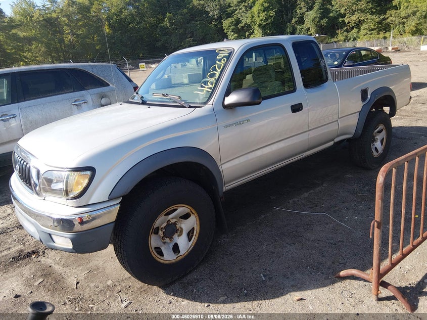 2004 TOYOTA TACOMA auction photo 2