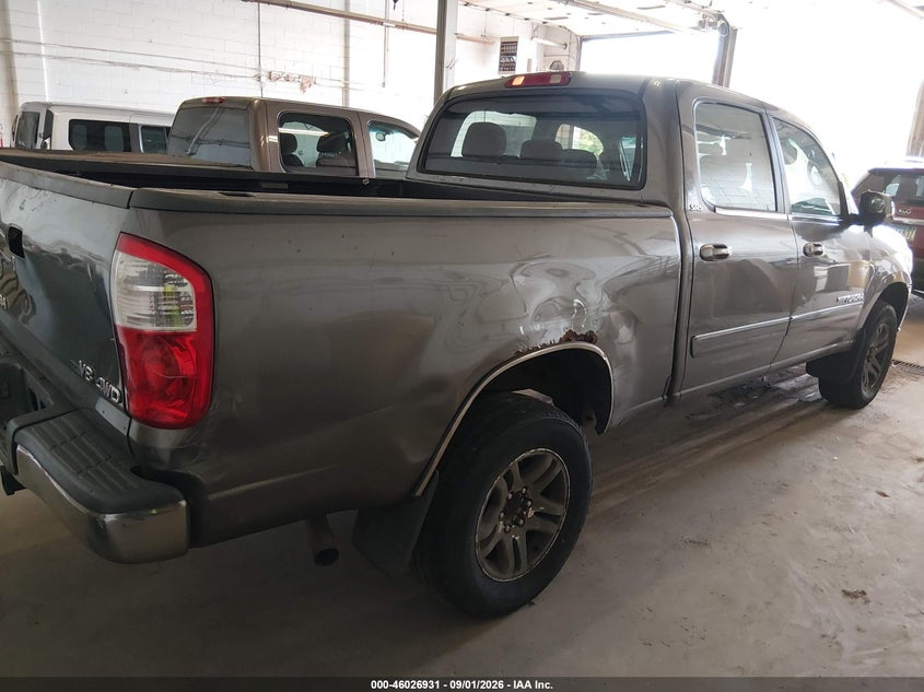 2004 TOYOTA TUNDRA auction photo 4