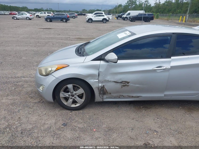 2012 HYUNDAI ELANTRA auction photo 6